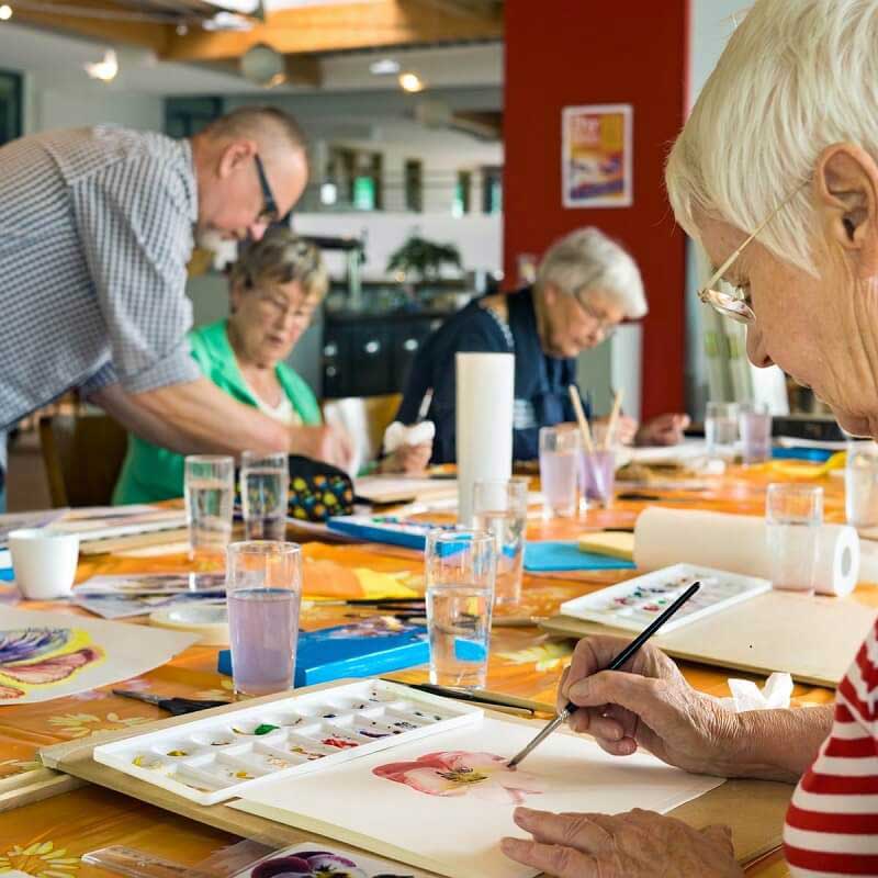 هنر درمانی در سالمندان