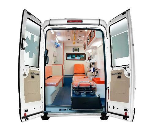 آمبولانس خصوصی برای حمل یک بیمار