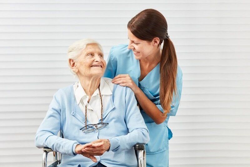 خدمات پرستاری و مراقبتی از سالمند در منزل جهانشهر کرج