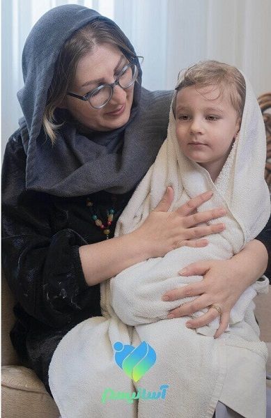 پرستار کودک در منزل تهران