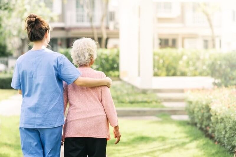 نشانه های آلزایمر در سالمندان